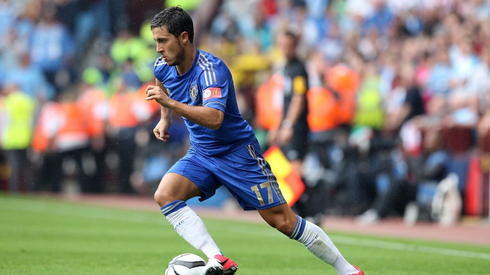 塞维利亚防守反击打法打出致胜节奏,塞维利亚战术