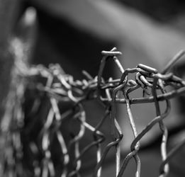 Kaiyun官方登录入口-多场比赛零封对手球队防守稳定性成为赢球的重要保障，什么叫零封对手